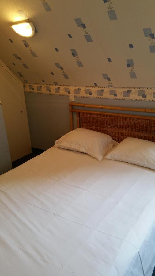 Hotel Le Grillon Pontorson Exterior foto